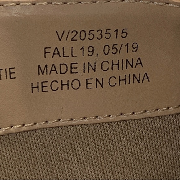 Banana Republic Womens Faux Suede Bootie Boots Shoes 8M Taupe Beige Zip Ankle - Picture 4 of 16